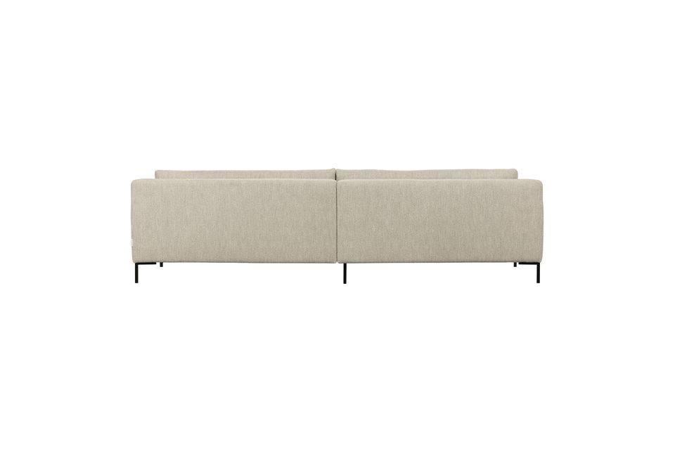 De twee extra en bijpassende rugkussens met de afmetingen H 81 x B 282 x D 99 cm zijn inbegrepen