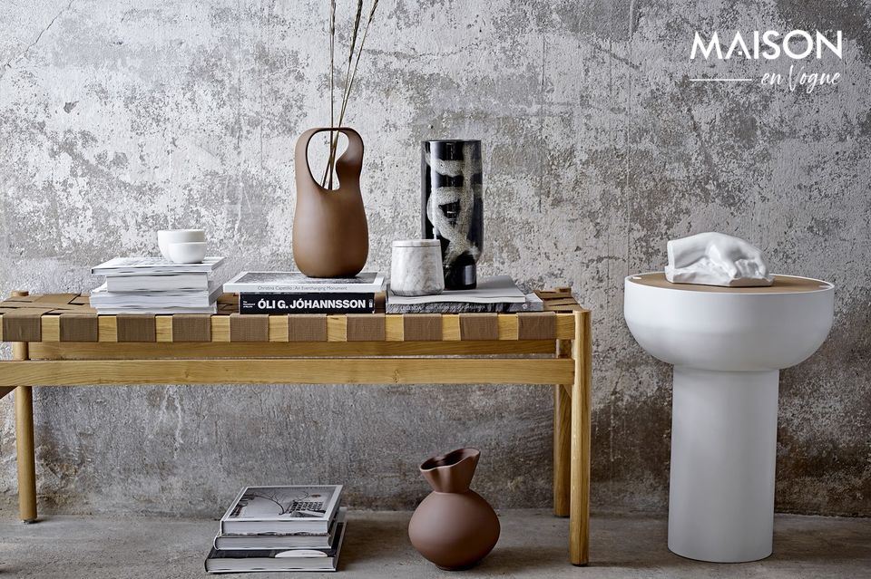 Een puur Scandinavische stijl voor een bijzettafel met Deense accenten