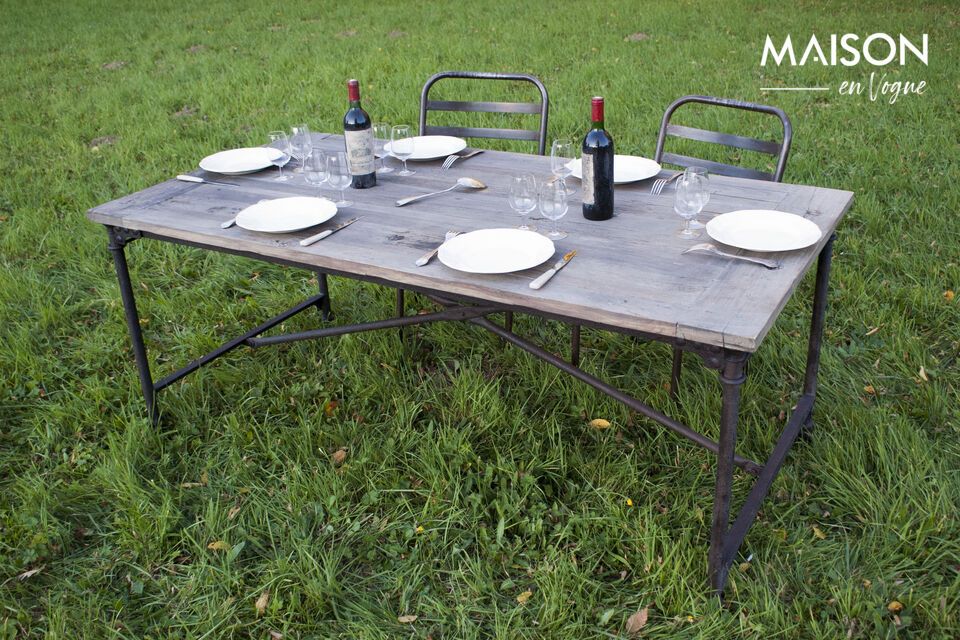 Antieke stoffeertafel van iepenhout Chehoma