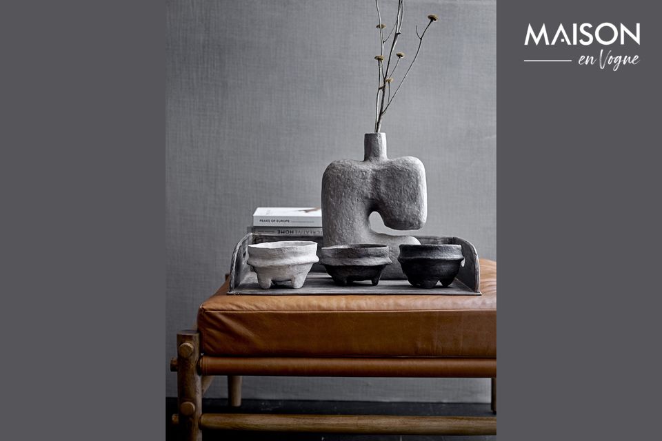 Een puur Scandinavische stijl voor een decoratieve vaas met Deense accenten