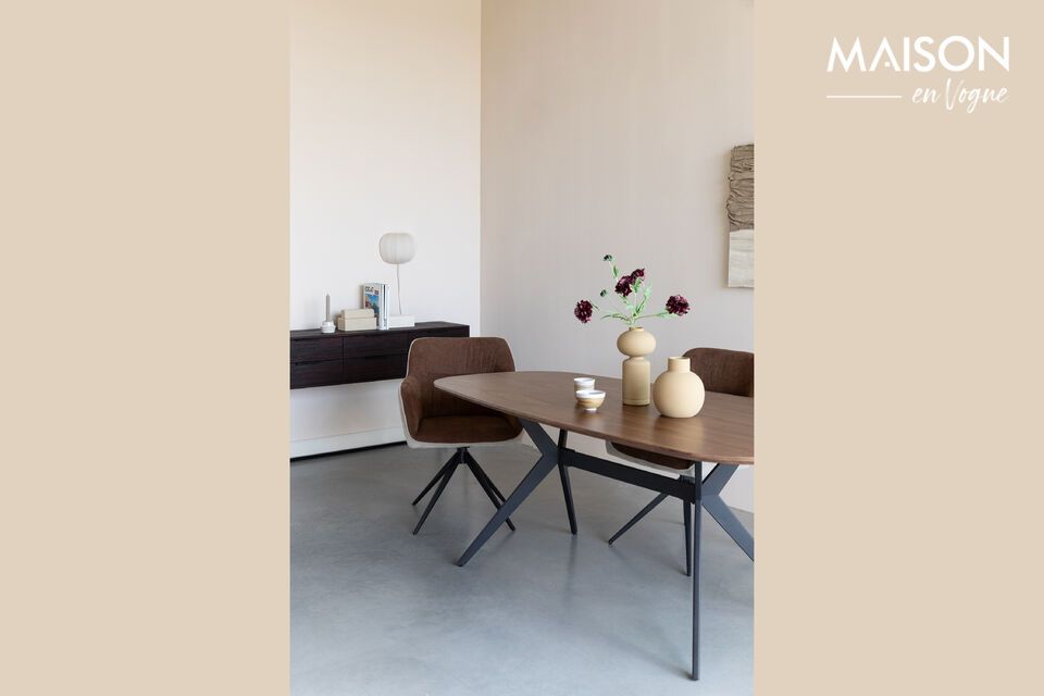 Elegante eenvoud voor gezellige maaltijden.