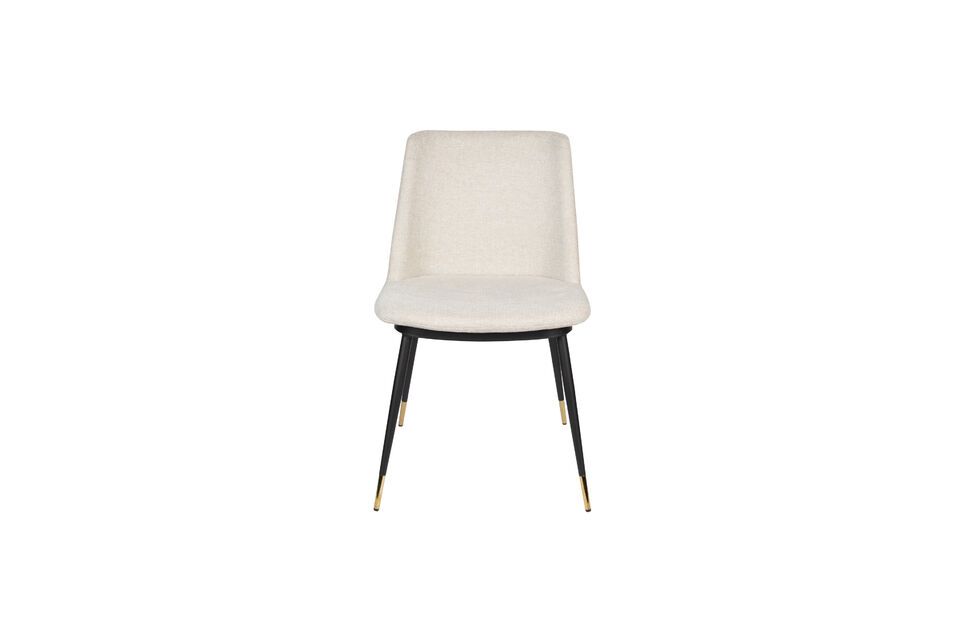 Ontdek de elegante eenvoud van onze Lionel beige stoffen stoel