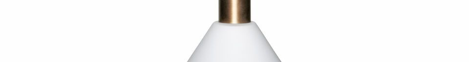 Benadrukte materialen Contrastbruine glazen hanglamp