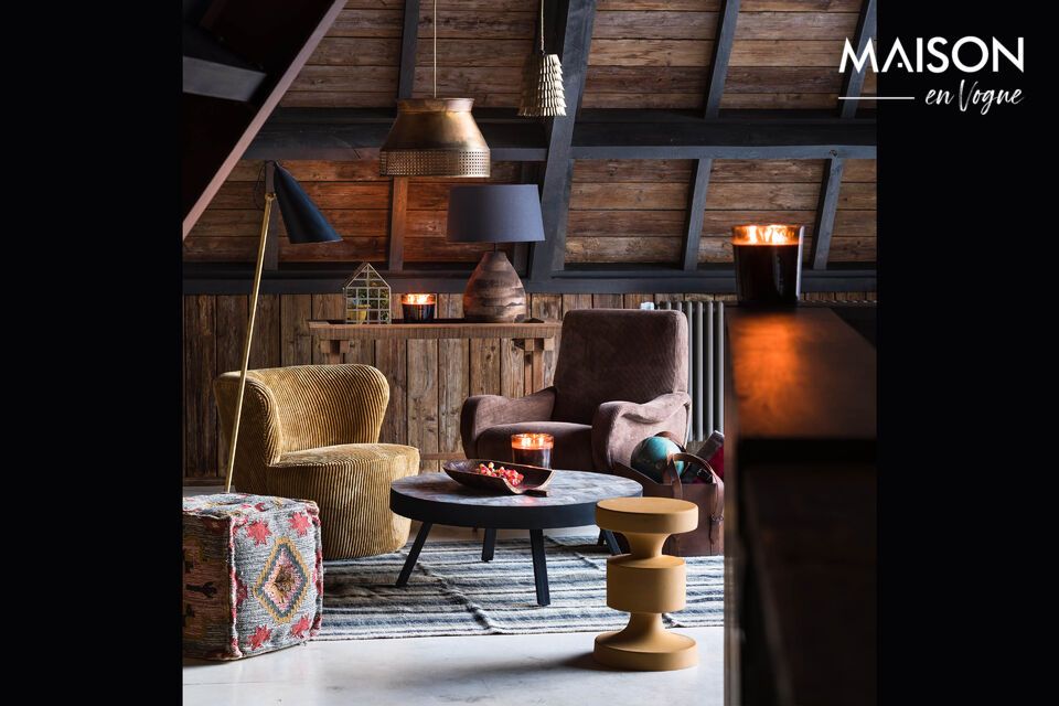 Geef je kamer stijl en comfort met onze gele fauteuil.