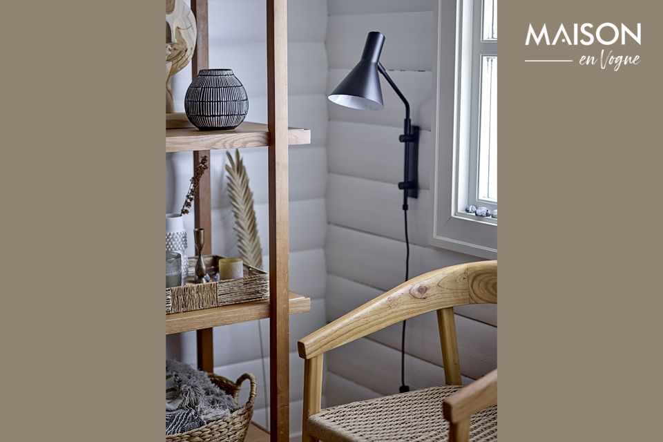 Een puur Scandinavische stijl voor een wandlamp met Deense accenten