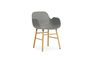 Miniatuur Eiken en grijze kunststof fauteuil Vorm Productfoto