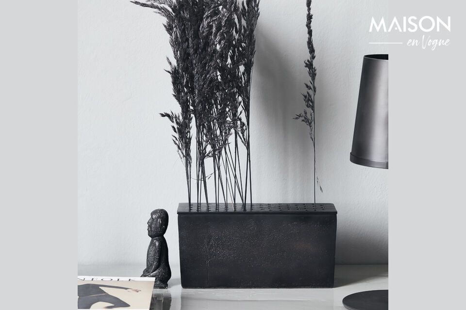 Een unieke manier om met elke bloem te pronken, in messing aluminium.