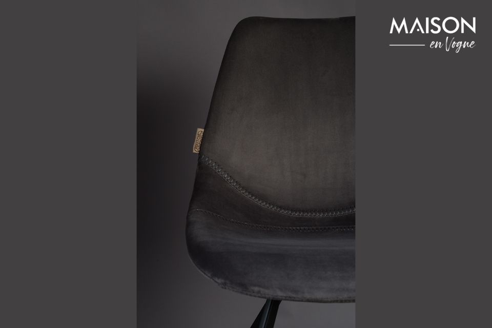 Het geheel is zeer zacht en comfortabel met een vleugje klassieke elegantie