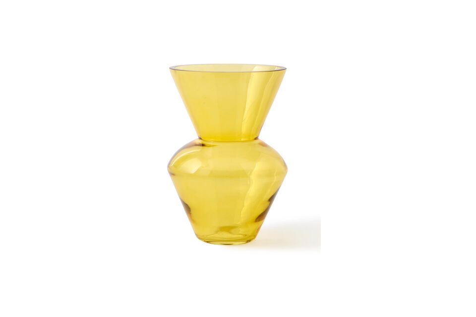 Deze glazen vaas heeft een dikke, brede hals