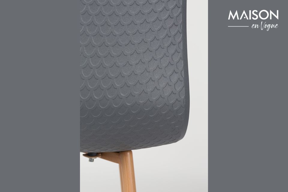 Het pure ontwerp maakt het een veelzijdig accessoire, geschikt voor alle decoraties