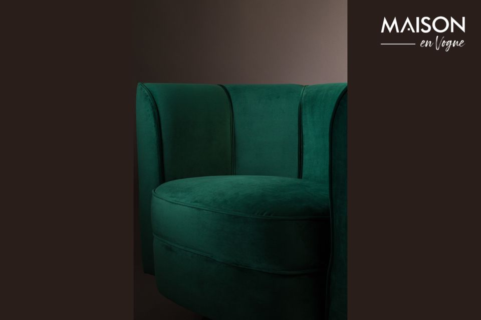 Deze groene fluwelen Flower lounge stoel is het perfecte meubelstuk om aan uw woonkamer toe te