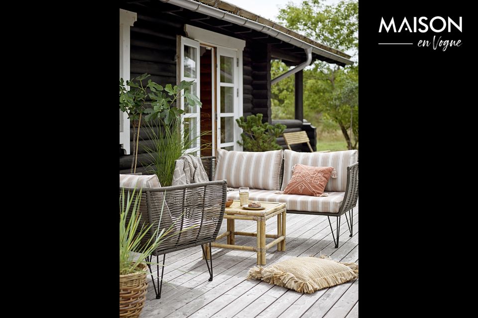 De Mundo sofa van Bloomingville is een prachtige sofa: zwart gepoedercoat metalen frame met