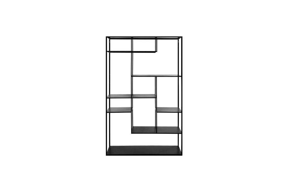 De 165 cm hoge Eszential-plank helpt u uw kamer te organiseren zonder te beknibbelen op de esthetiek