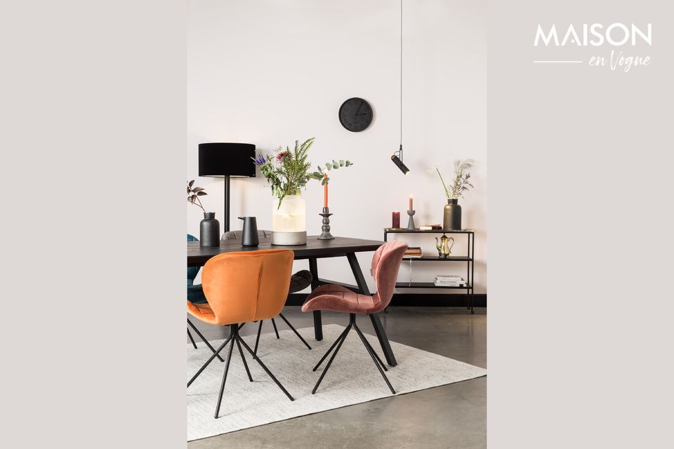Een veelzijdige tafelconsole met een retro-look
