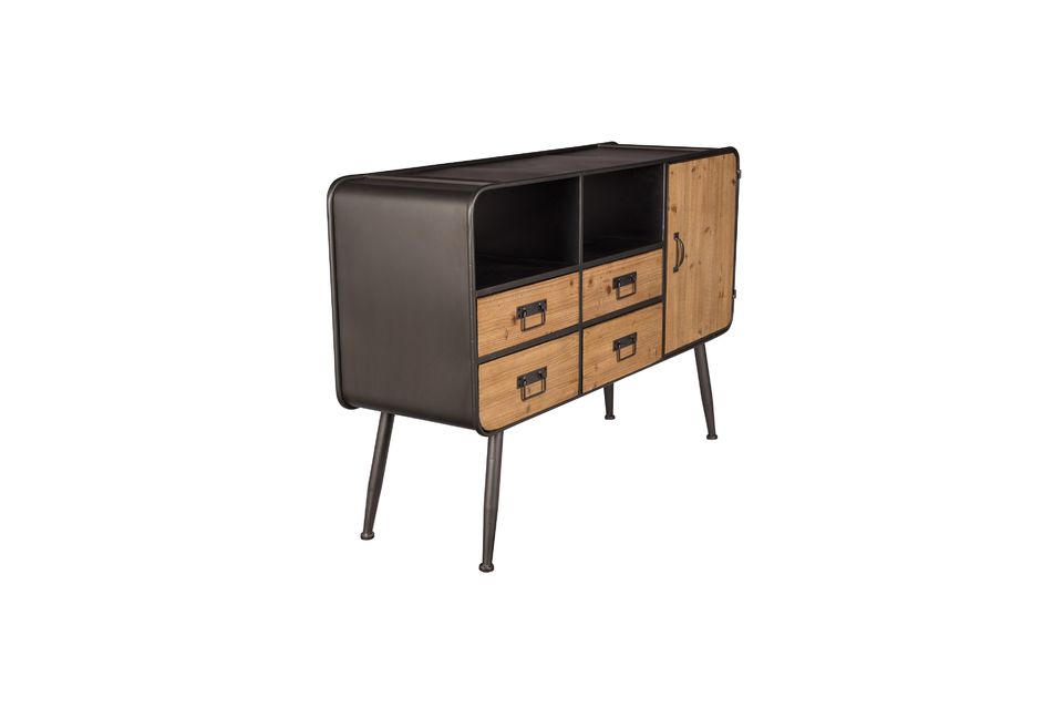 De afmetingen van het dressoir zijn 38 cm bij 120 cm voor een hoogte van 80 cm