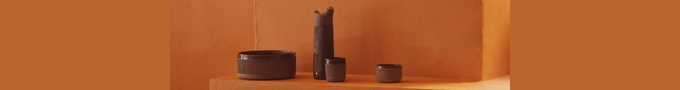 Benadrukte materialen Junto terracotta keramische azijnfles