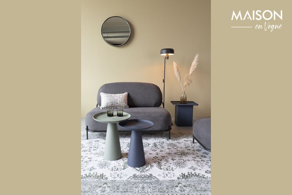 Een stevige, elegante blauwe bijzettafel voor elk interieur.