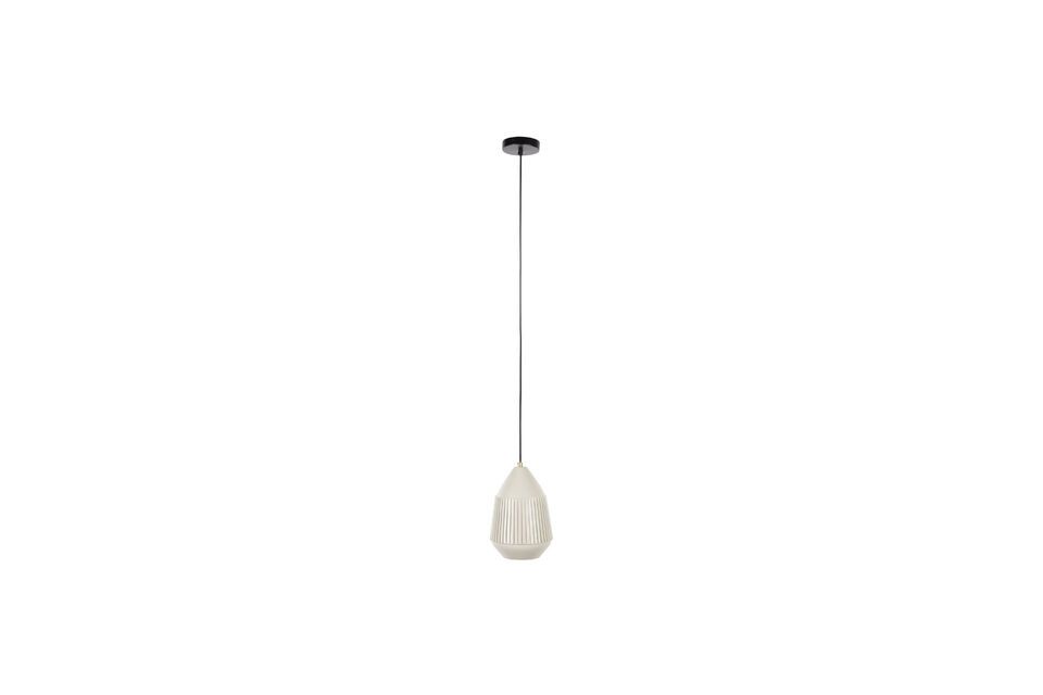 Ontdek de elegante eenvoud van onze beige aluminium hanglamp