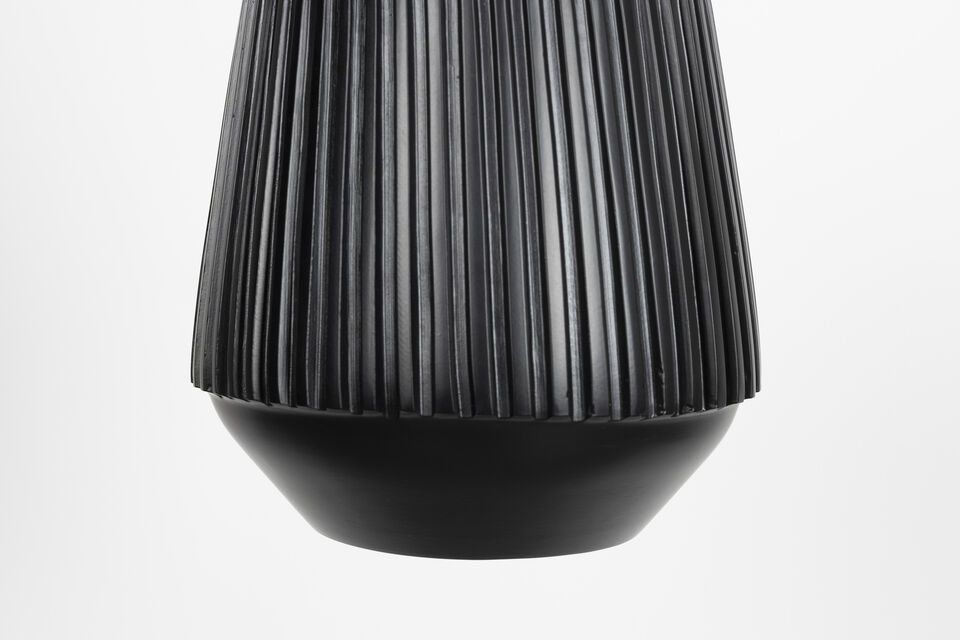 Laat de Petite Suspension Aysa de sfeer van je kamer veranderen en een moderne