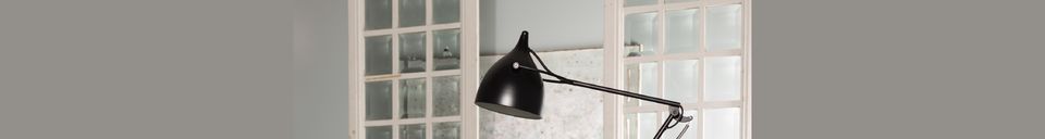 Benadrukte materialen Lezer vloerlamp zwart mat