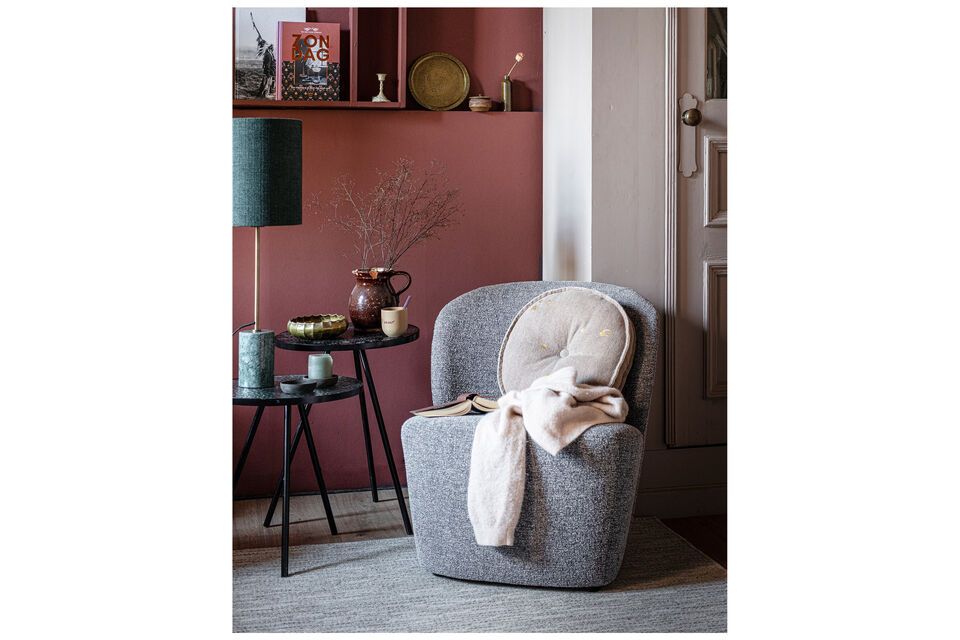 De Lofty stoel uit de vtwonen collectie is een perfecte mix van comfort en elegantie