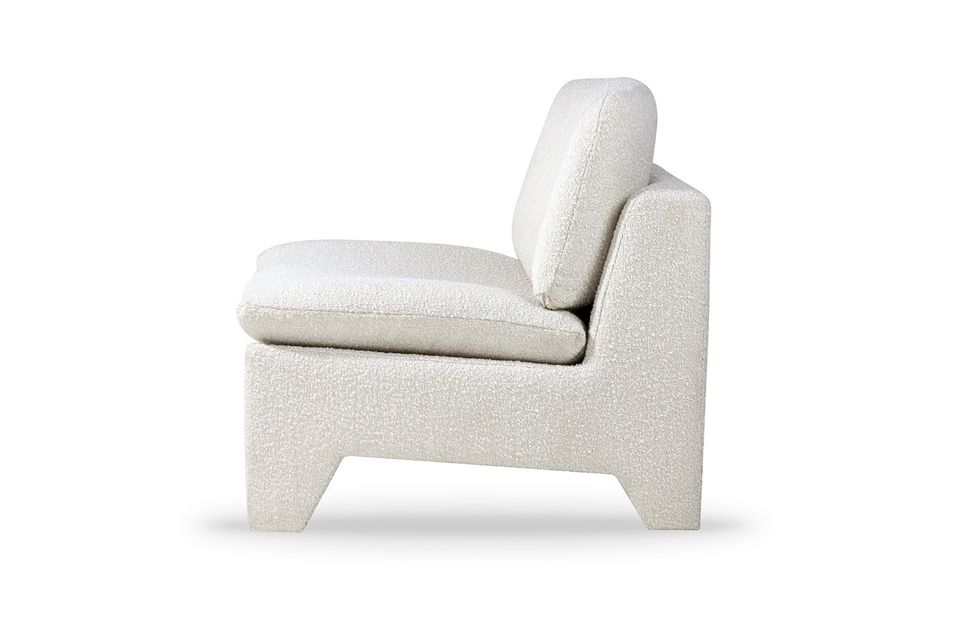 Deze zeer comfortabele en zachte fauteuil biedt een zitdiepte van 51 cm