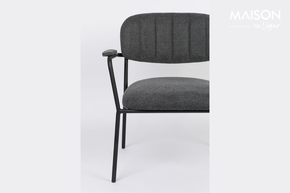 Een fauteuil met een mooie Scandinavische uitstraling