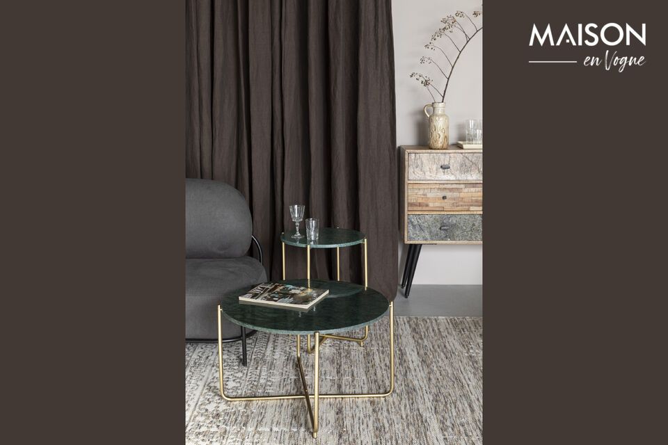 Ontdek de tijdloze elegantie van onze groene marmeren salontafel Timpa