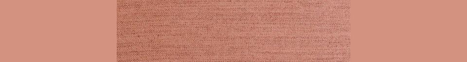 Benadrukte materialen Marsala roze stoffen bank