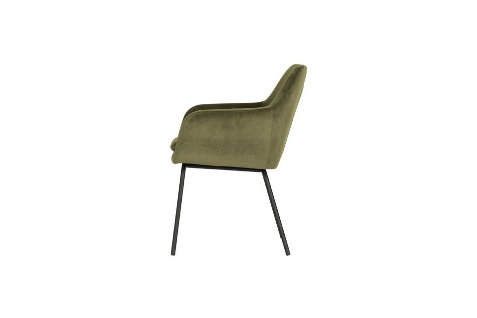 De zachte fluwelen stof (100% polyester) in een rijke groene kleur biedt extra zitcomfort voor een