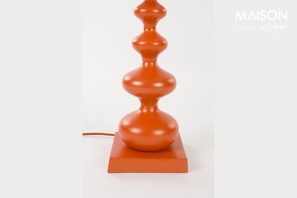 Deze lamp is gemaakt voor mensen die houden van een interieur waarin elk element een verhaal