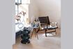 Miniatuur Otis bruine rotan fauteuil 2