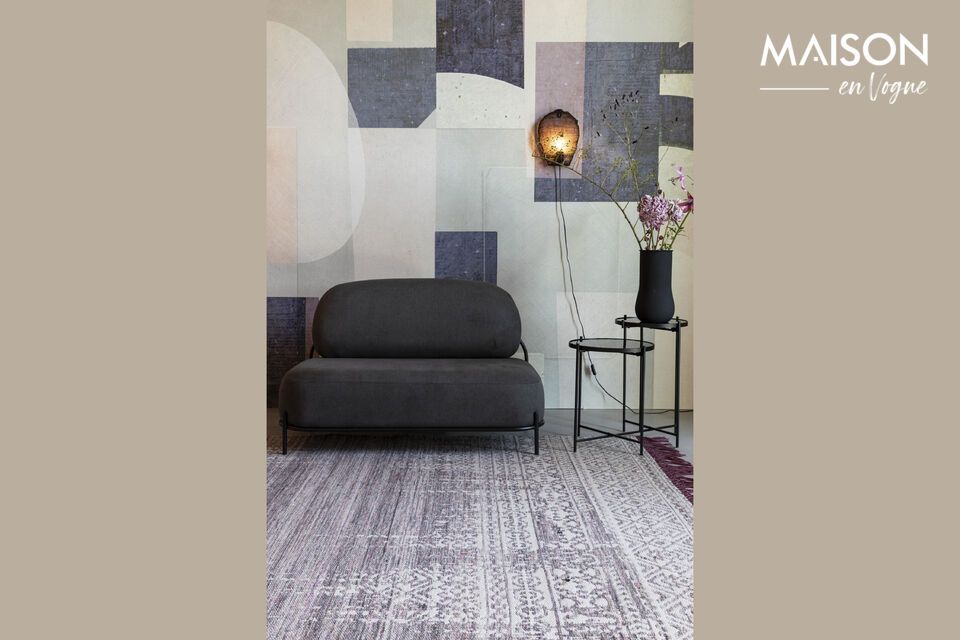 Het biedt het comfort van een modern vloerkleed met de charme van een goed onderhouden vintage