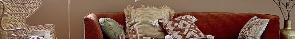 Benadrukte materialen Petra bruine sofa