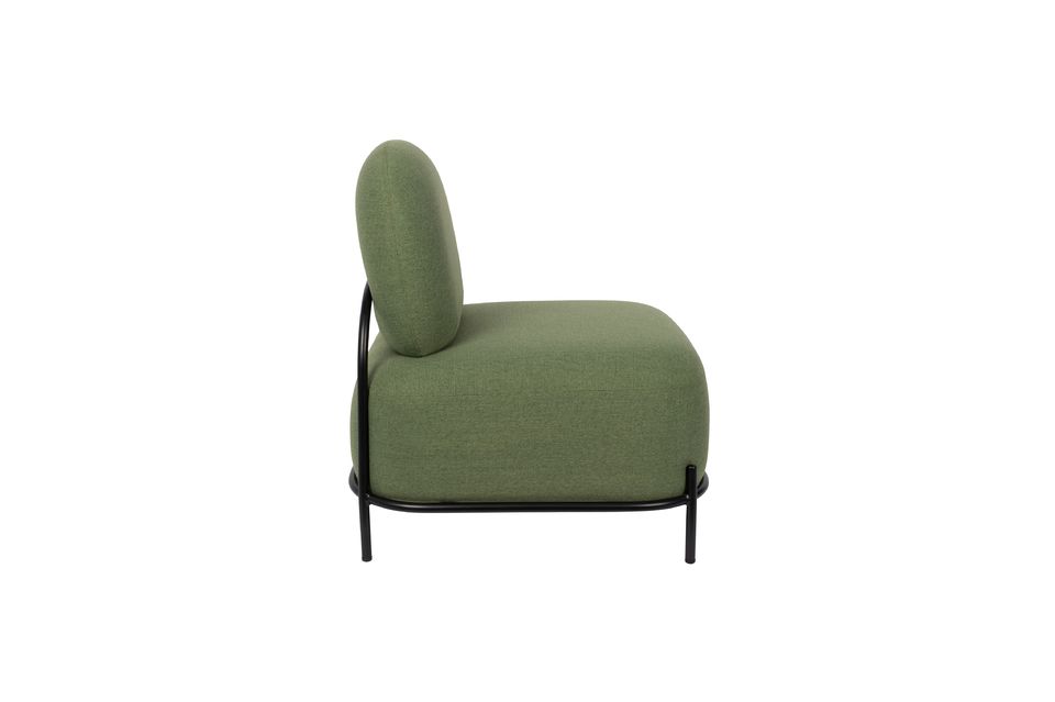 De zitting is in een elegante groene kleur
