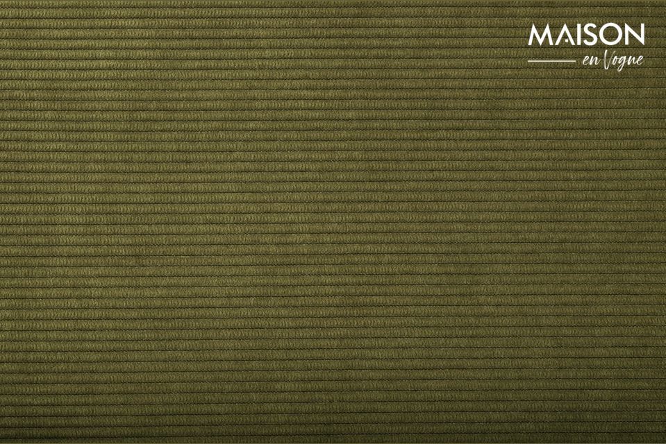 Hij past perfect in elk interieur, waar hij een subtiele design touch toevoegt