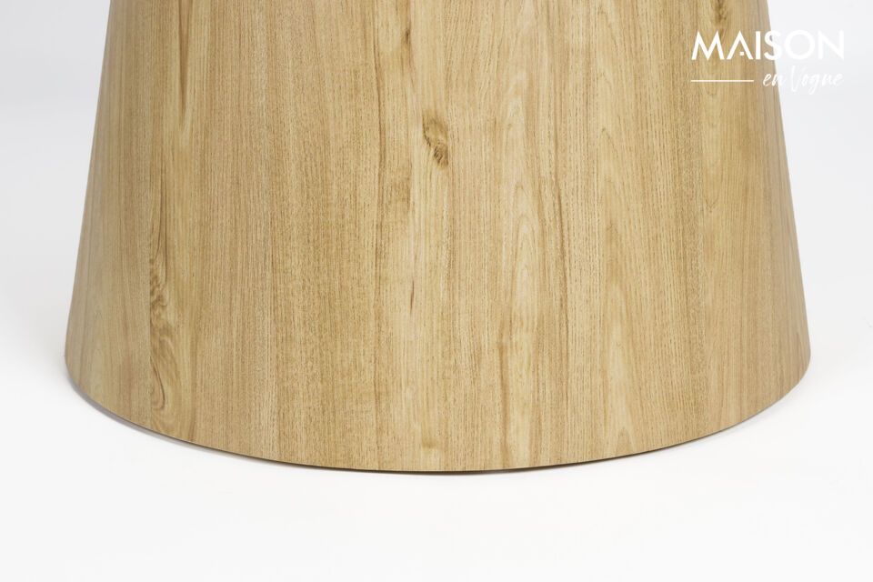 De tafel is het middelpunt van je eetkamer of keuken en past perfect bij stoelen van natuurlijk