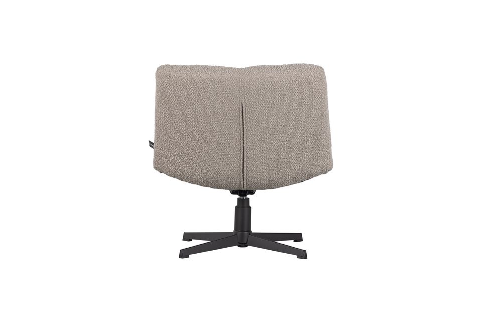 Deze gezellige fauteuil is verkrijgbaar in verschillende kleuren