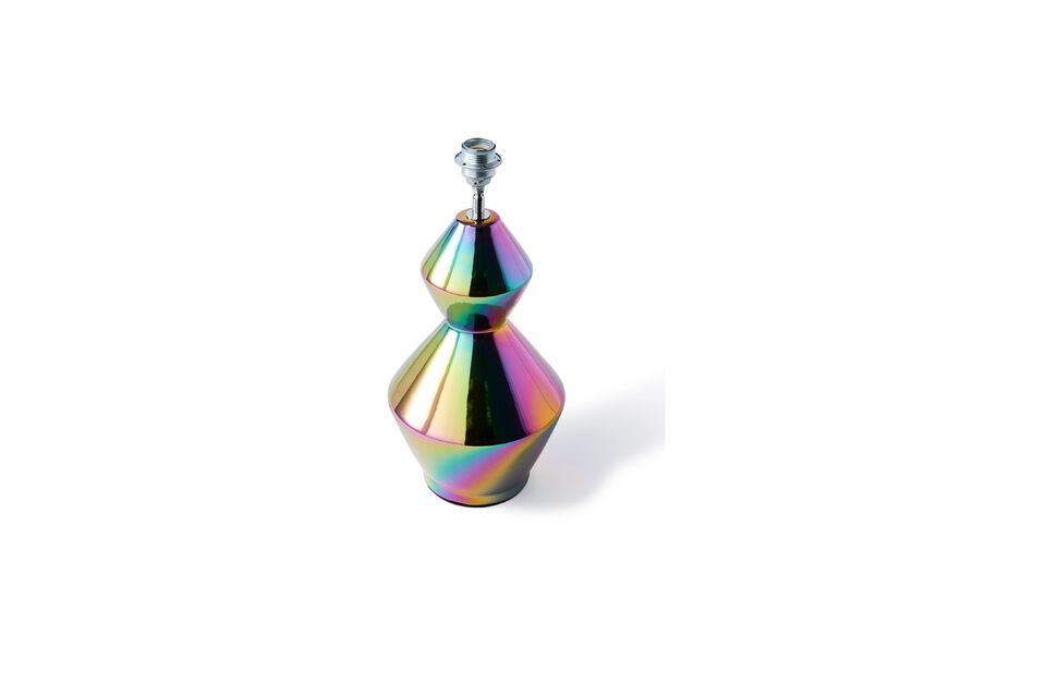 Meer dan een lamp, een materiaal