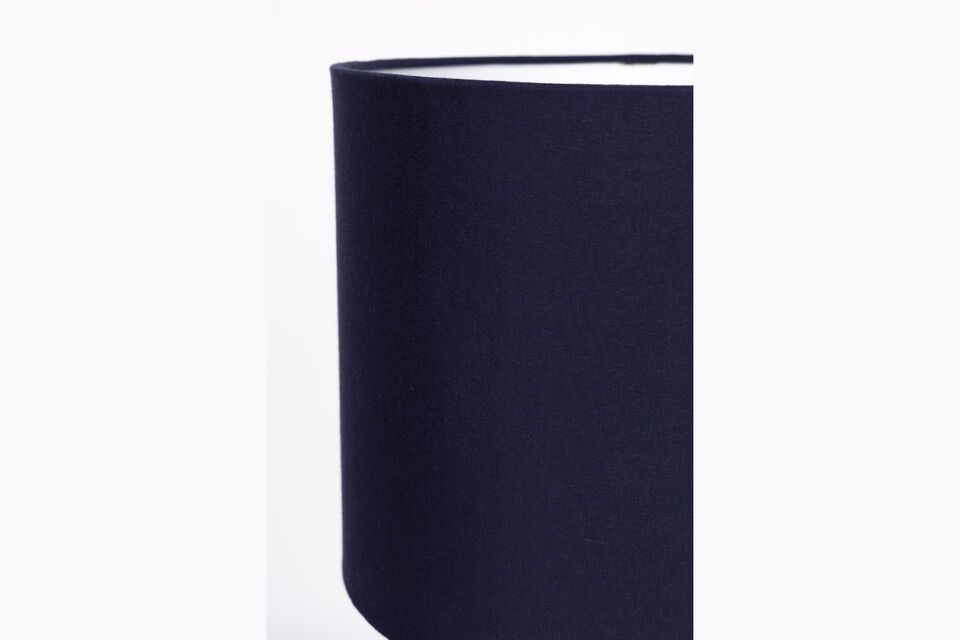 En met een gewicht van slechts 1 kg is hij gemakkelijk te verplaatsen en op te stellen waar je maar