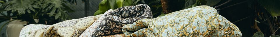  Vaulx gewatteerd tapijt met mosterdbloemen