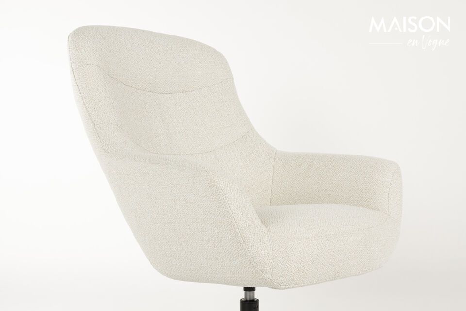 Laat de Yuki fauteuil een essentieel onderdeel van je huis worden en combineer esthetiek en