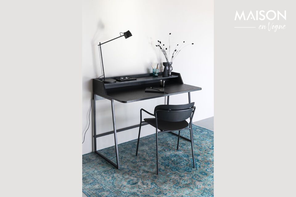 Ontdek stijl en functionaliteit gecombineerd in ons nieuwe zwarte houten bureau