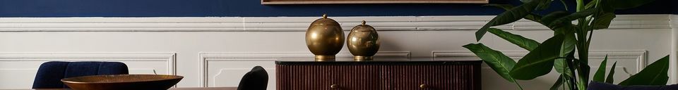 Benadrukte materialen Zwart houten console Germain