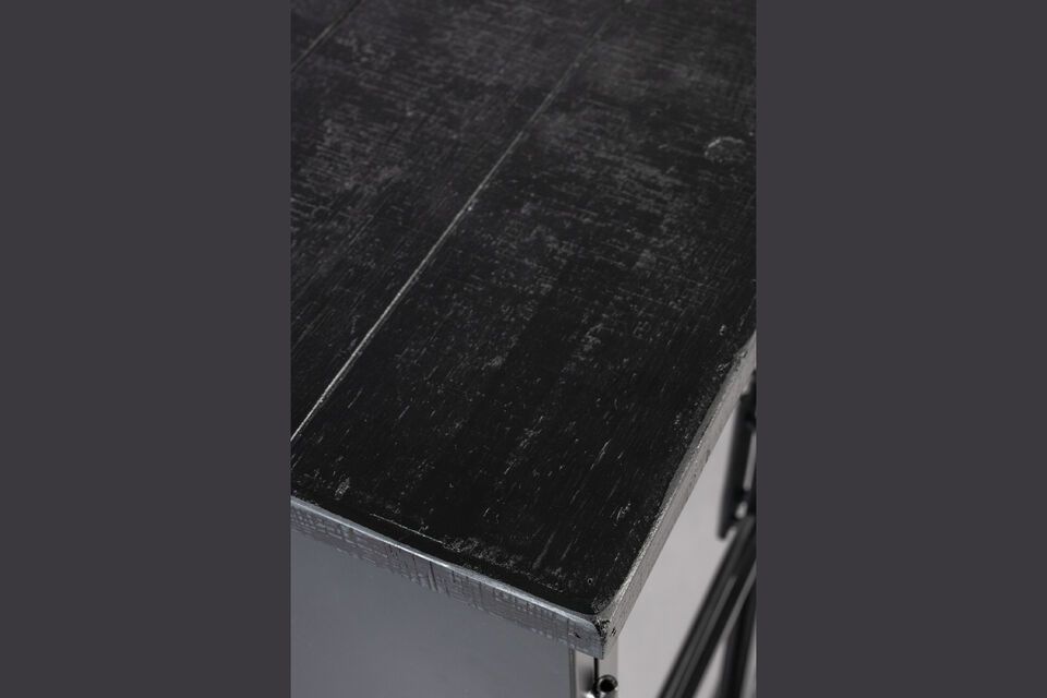 Of je dit meubel nu in je eetkamer