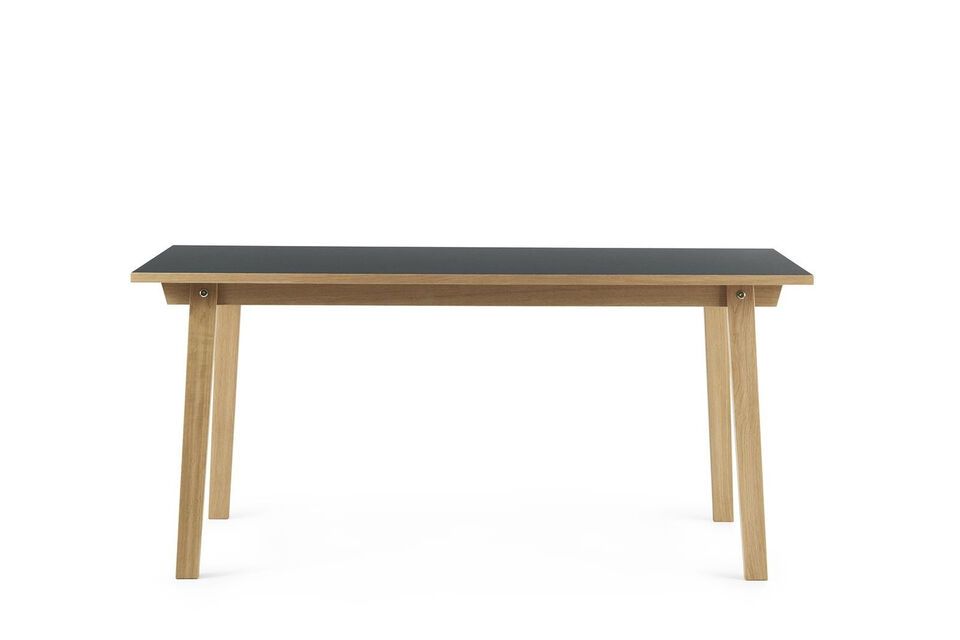 Zwarte houten eettafel Slice Normann Copenhagen